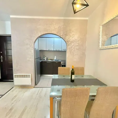 Family One Bedroom With Garden View * Budva
