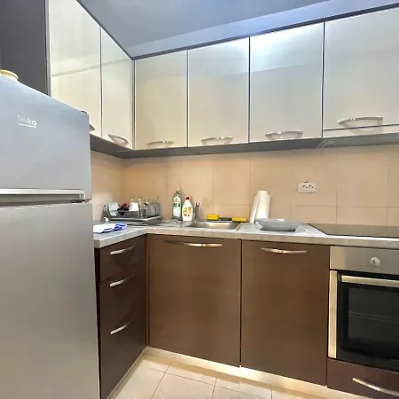 Apartament Family One Bedroom With Garden View